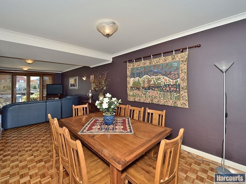 8/40 Rialto Place, Halls Head WA 6210