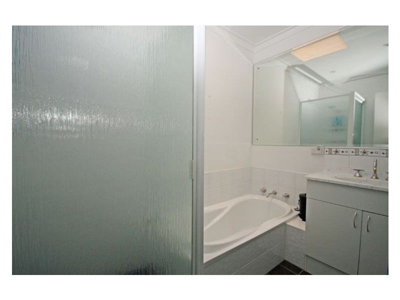 117 Mclarty Road, Halls Head WA 6210