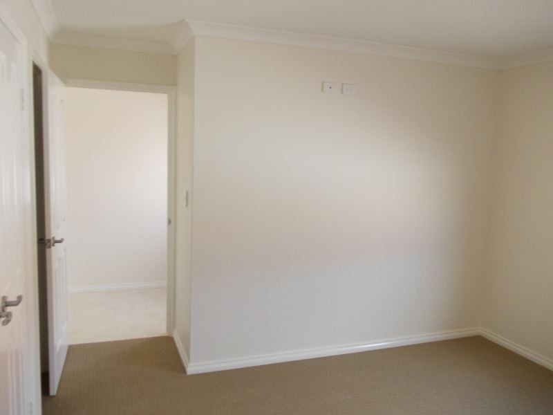 4/12 Anstruther Road, Mandurah WA 6210