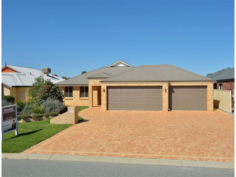 28 Wells Road, Pinjarra WA 6208