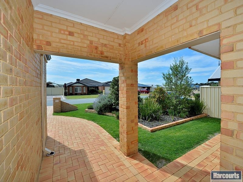 28 Wells Road, Pinjarra WA 6208