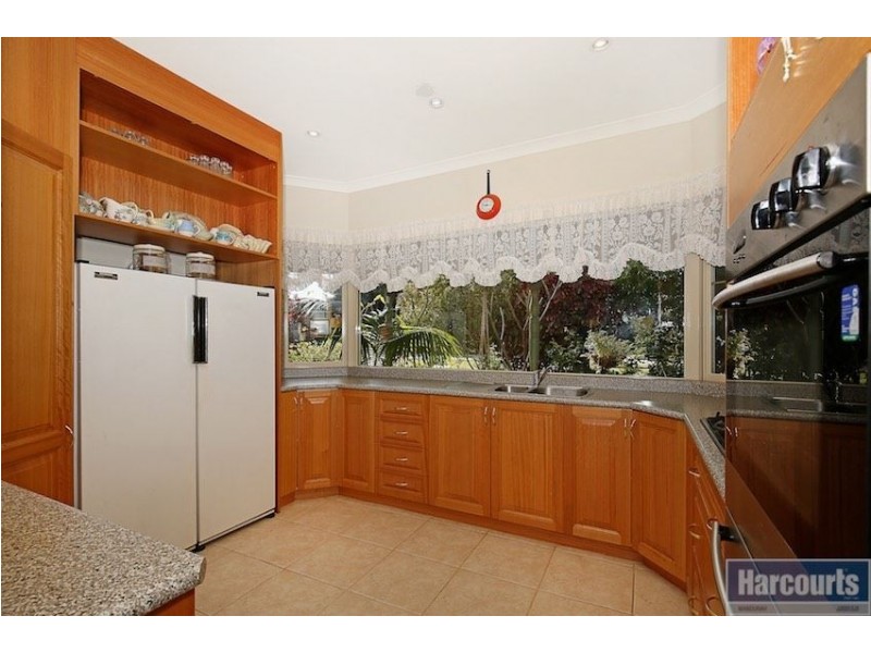 11 Kurdal Road, Coodanup WA 6210