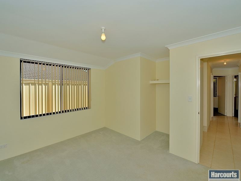 7 Columbus Street, Dudley Park WA 6210