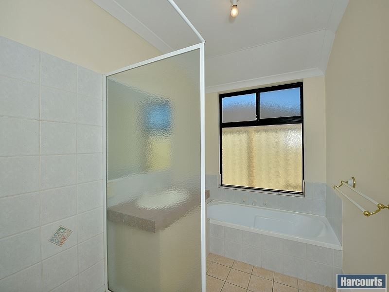 7 Columbus Street, Dudley Park WA 6210