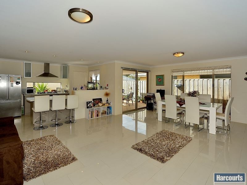 1 Lily Court, Dawesville WA 6211