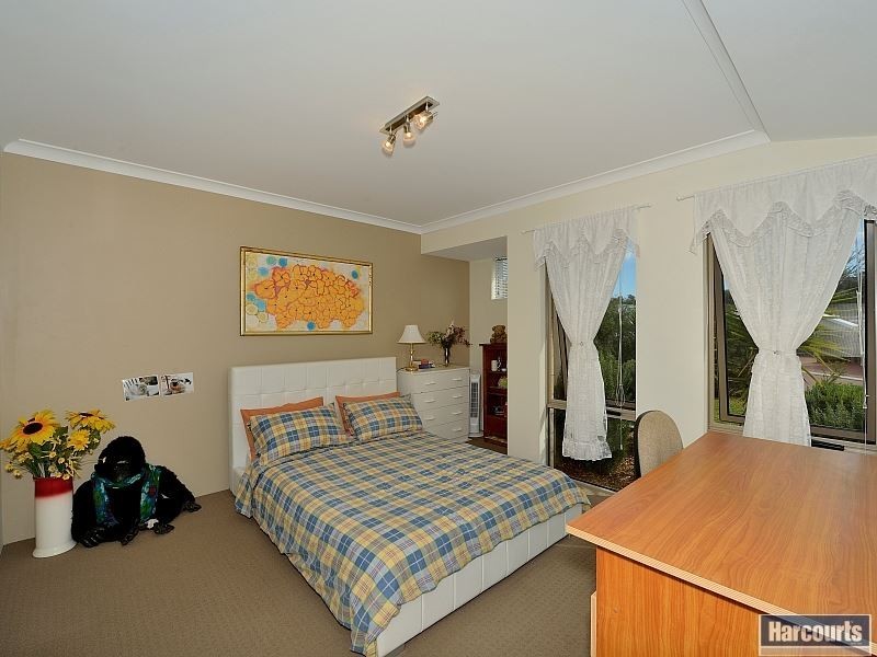 1 Lily Court, Dawesville WA 6211