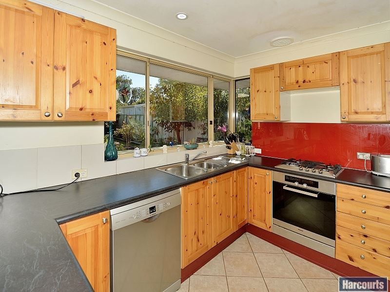 13 Signet Court, Wannanup WA 6210