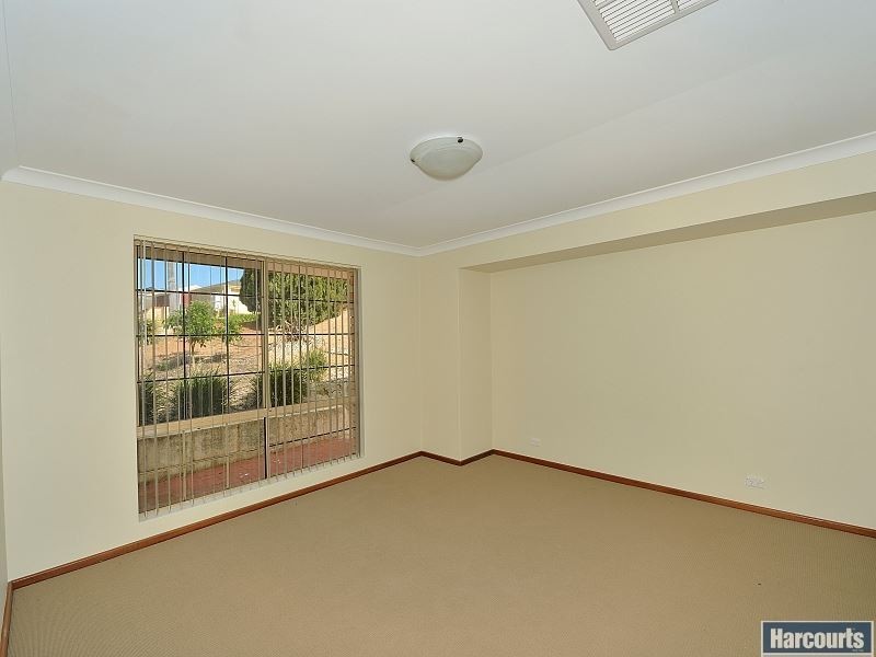 4 Aquarius Close, Falcon WA 6210