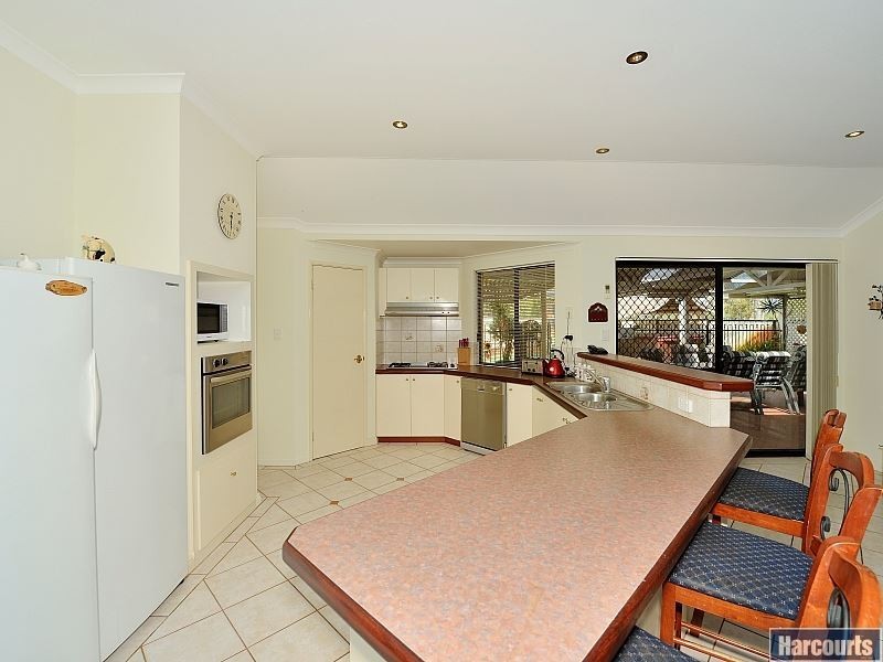 13 Aclare Road, Barragup WA 6209