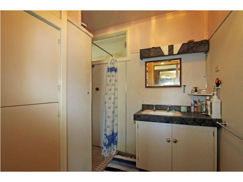 76 Mary Street, Halls Head WA 6210