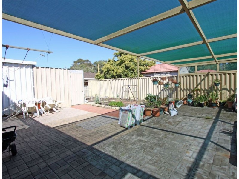 76 Mary Street, Halls Head WA 6210