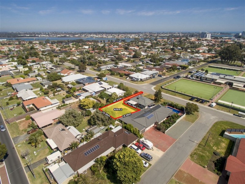 2/9 Comet Street, Dudley Park WA 6210