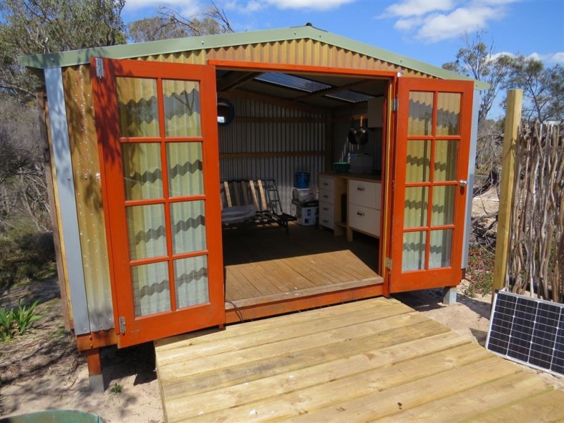 5 Culeenup Street, South Yunderup WA 6208