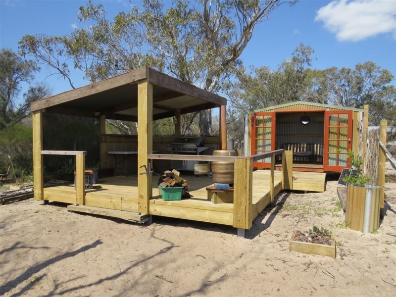 5 Culeenup Street, South Yunderup WA 6208