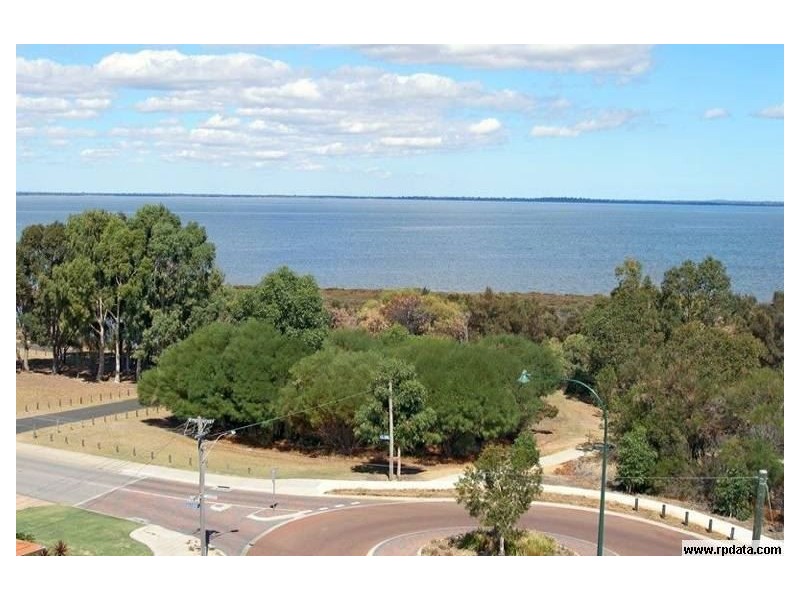 4 Wanjeep Street, Dudley Park WA 6210