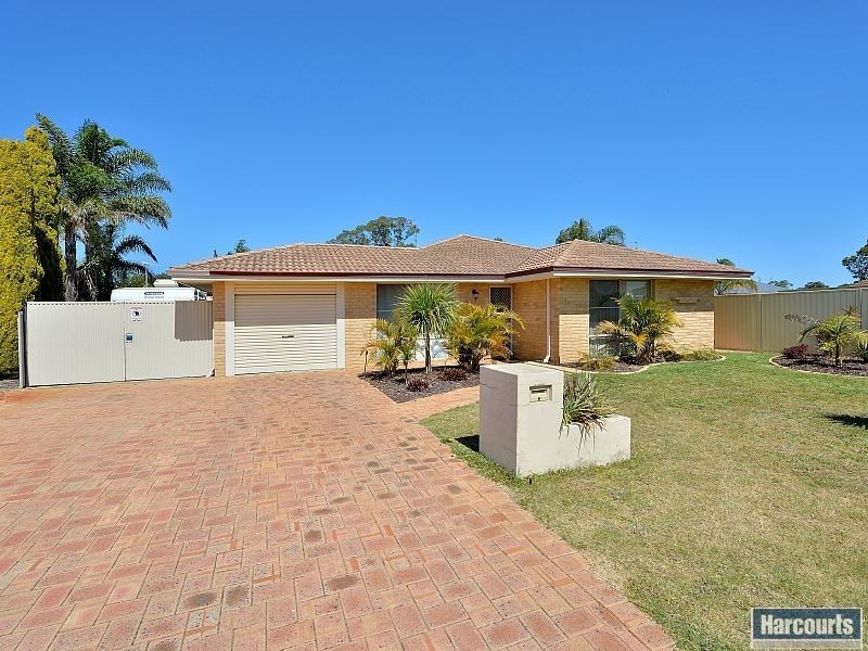 4 Shanto Court, Dudley Park WA 6210