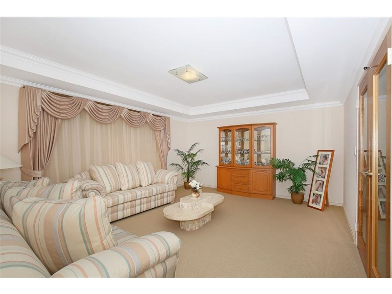 32 Aztec Island Retreat, Halls Head WA 6210