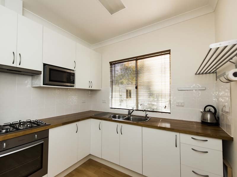 147 Invarell Rd, Waroona WA 6215
