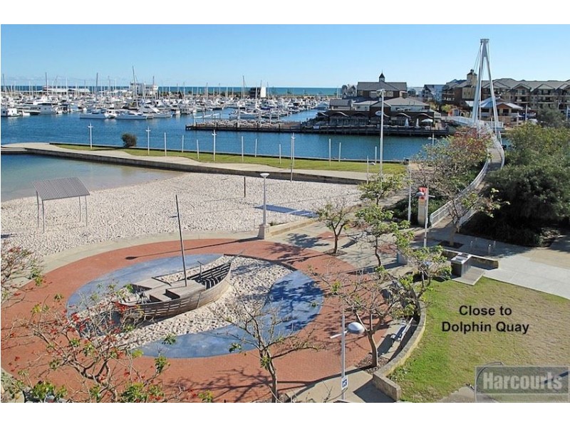 15 Leisure Way, Halls Head WA 6210