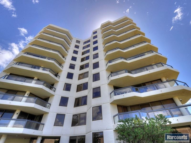 15/6A Valley Road, Halls Head WA 6210