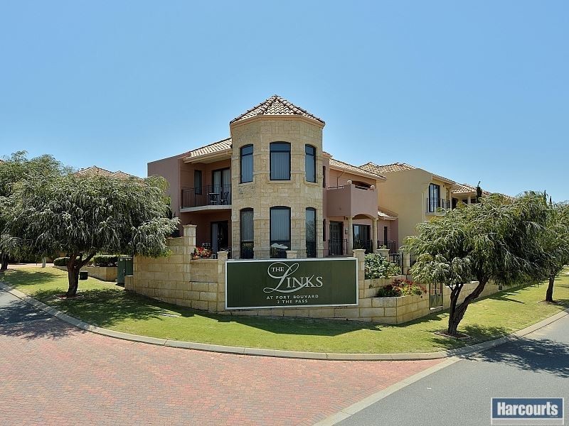 6/2 The Pass, Dawesville WA 6211