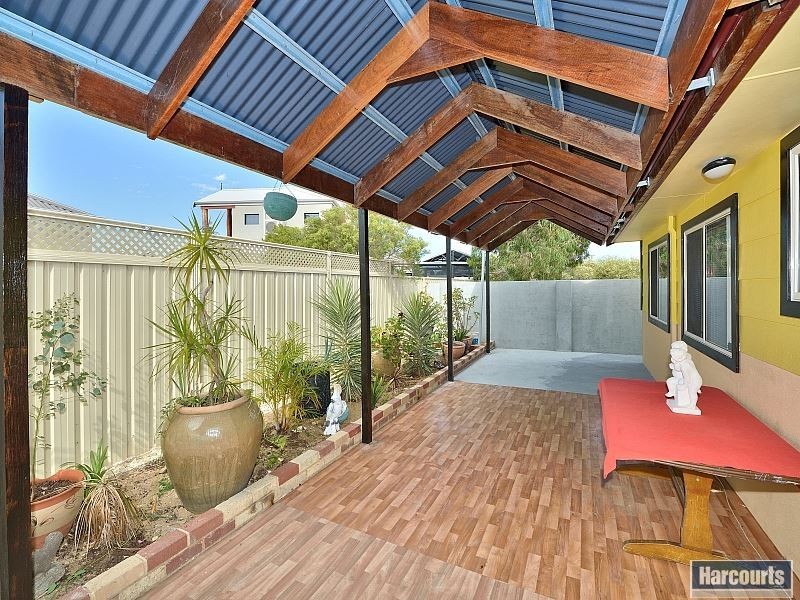 37A Nairn Road, Coodanup WA 6210