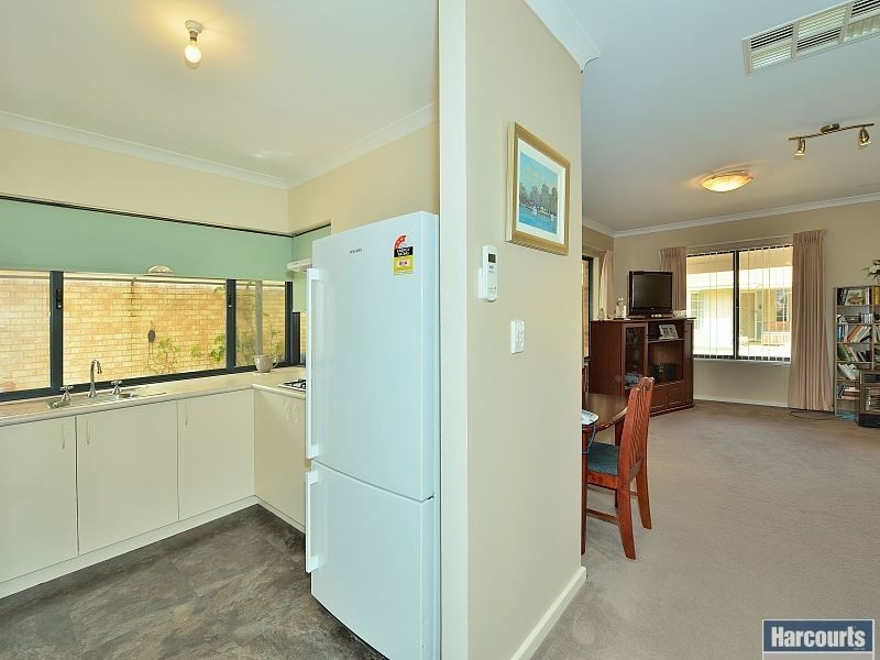 8 Cassia Street, Greenfields WA 6210