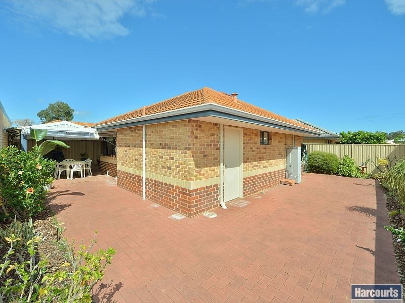 8 Cassia Street, Greenfields WA 6210
