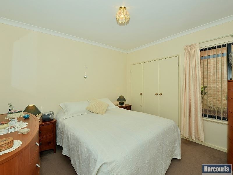 8 Cassia Street, Greenfields WA 6210