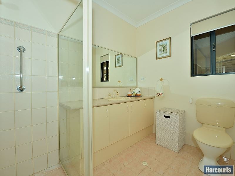 8 Cassia Street, Greenfields WA 6210