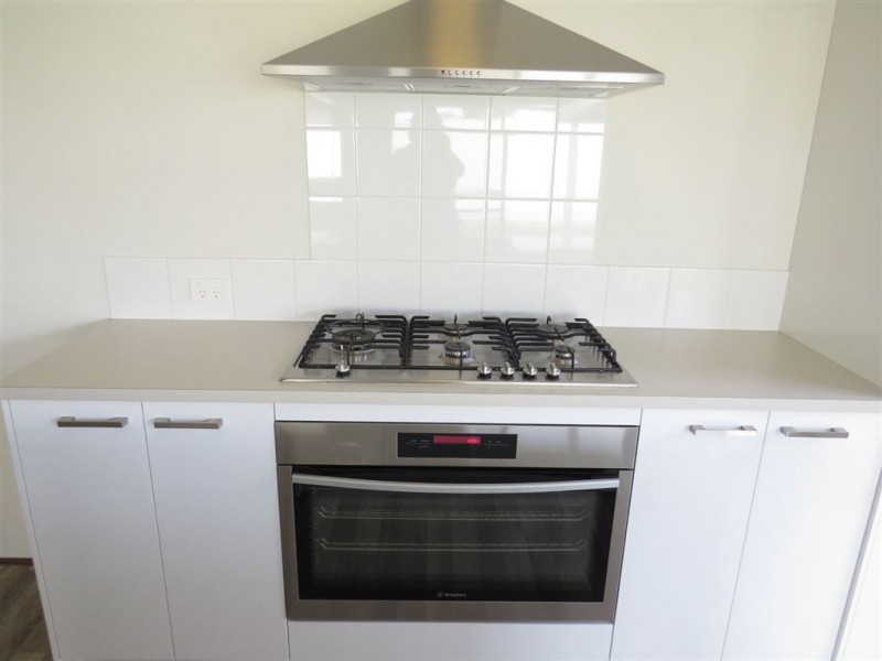 14 Adela Bend, Lakelands WA 6180