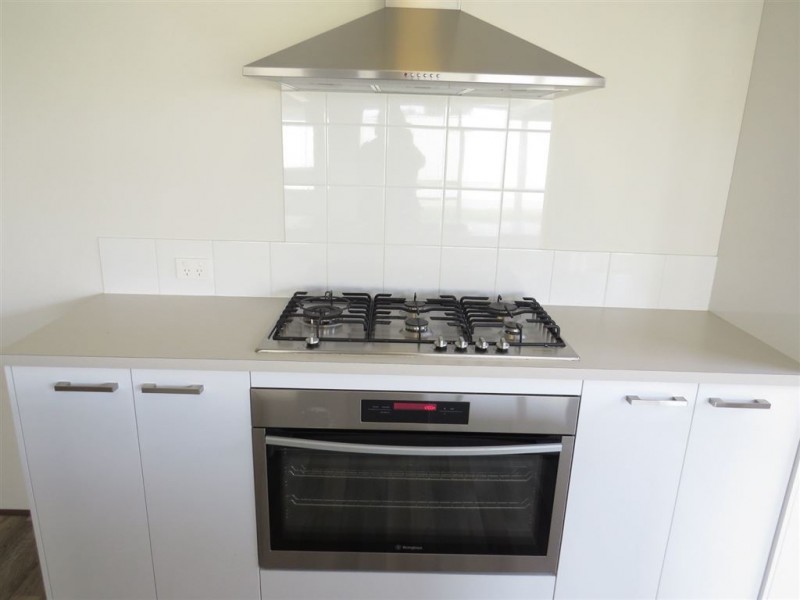 14 Adela Bend, Lakelands WA 6180