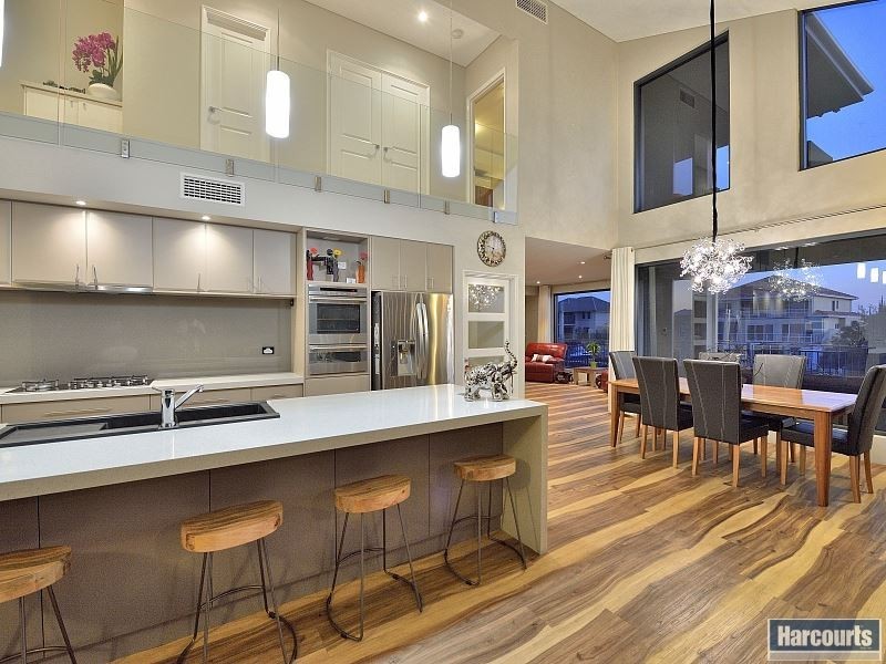 21 Estuary Place, Wannanup WA 6210