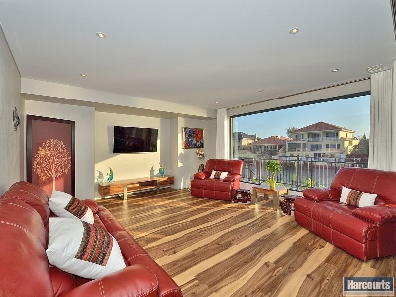 21 Estuary Place, Wannanup WA 6210