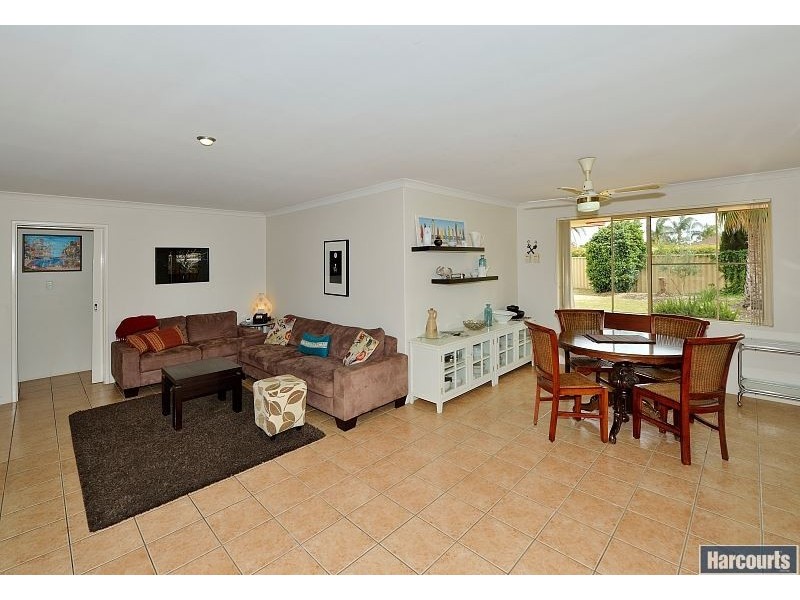 17 Foster Road, Coodanup WA 6210