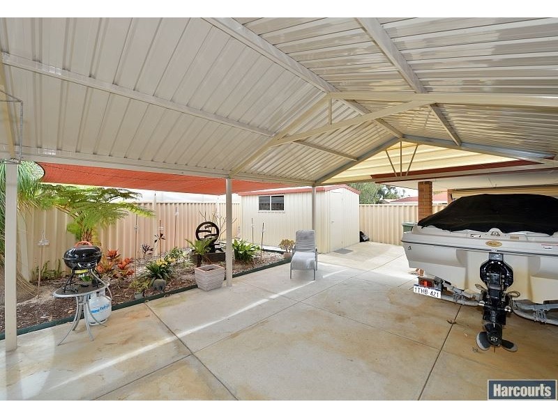17 Foster Road, Coodanup WA 6210