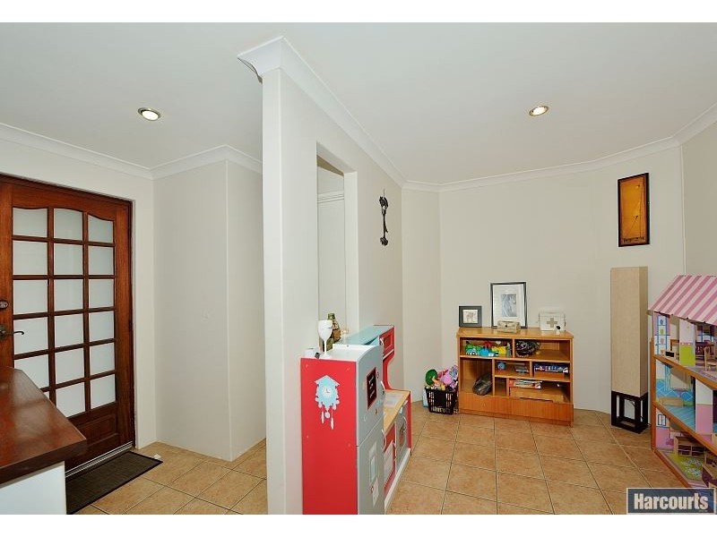 17 Foster Road, Coodanup WA 6210