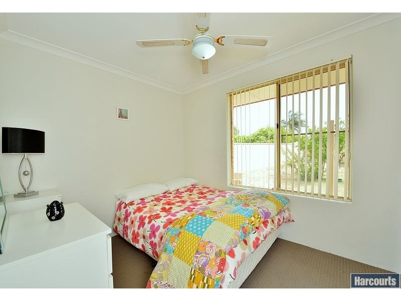 17 Foster Road, Coodanup WA 6210