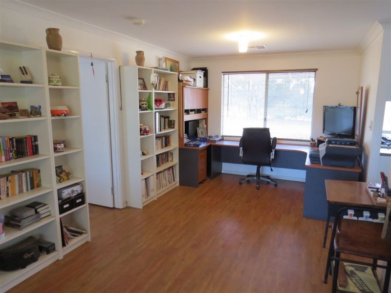 217 Richmond Street, Williams WA 6391