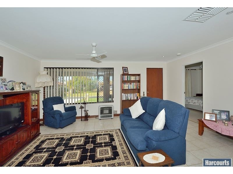 24 Killarney Retreat, Meadow Springs WA 6210