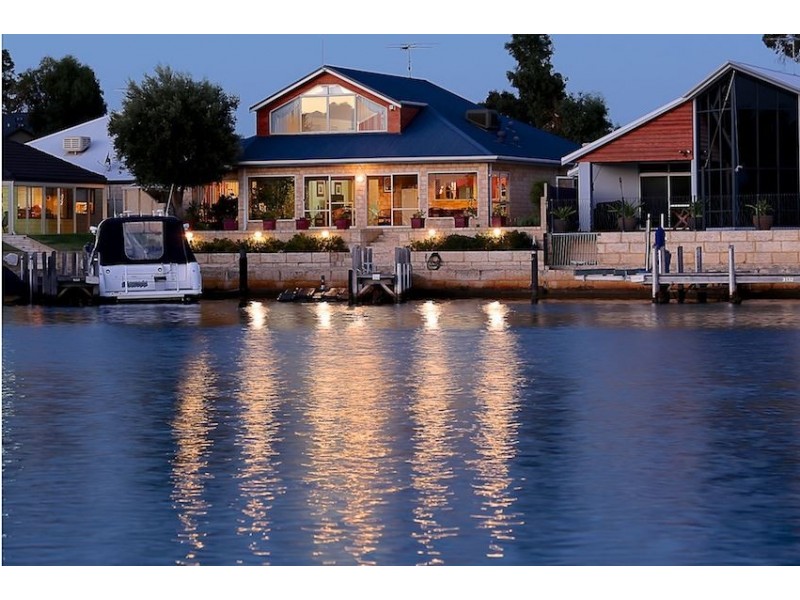 10 Tasman Loop, Dudley Park WA 6210