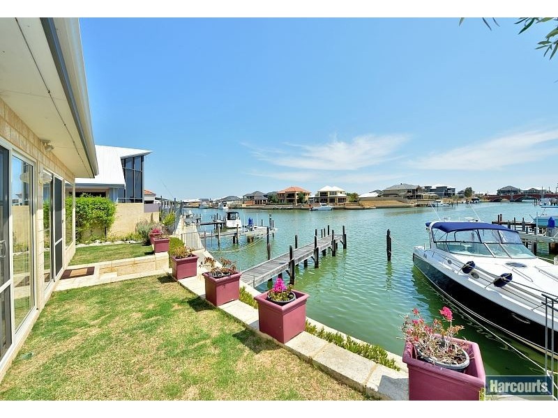 10 Tasman Loop, Dudley Park WA 6210