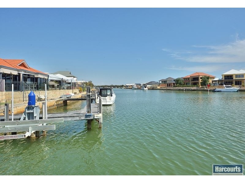 10 Tasman Loop, Dudley Park WA 6210