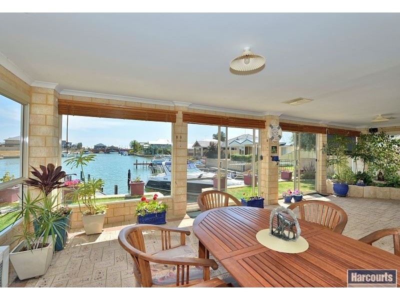 10 Tasman Loop, Dudley Park WA 6210