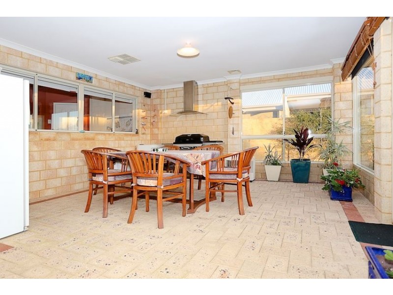 10 Tasman Loop, Dudley Park WA 6210