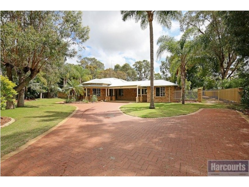 10 Navarre Row, Greenfields WA 6210