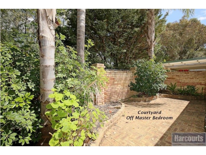 10 Navarre Row, Greenfields WA 6210