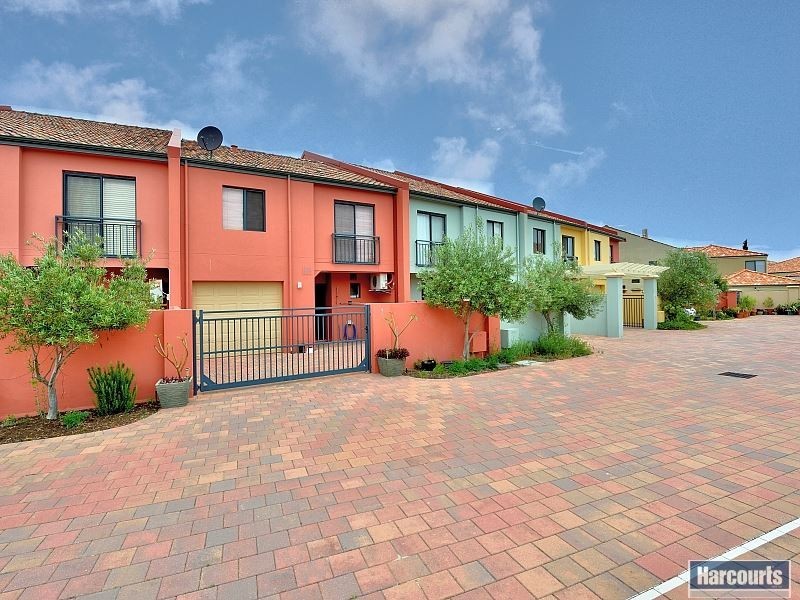 4/7 Village Mews, Wannanup WA 6210