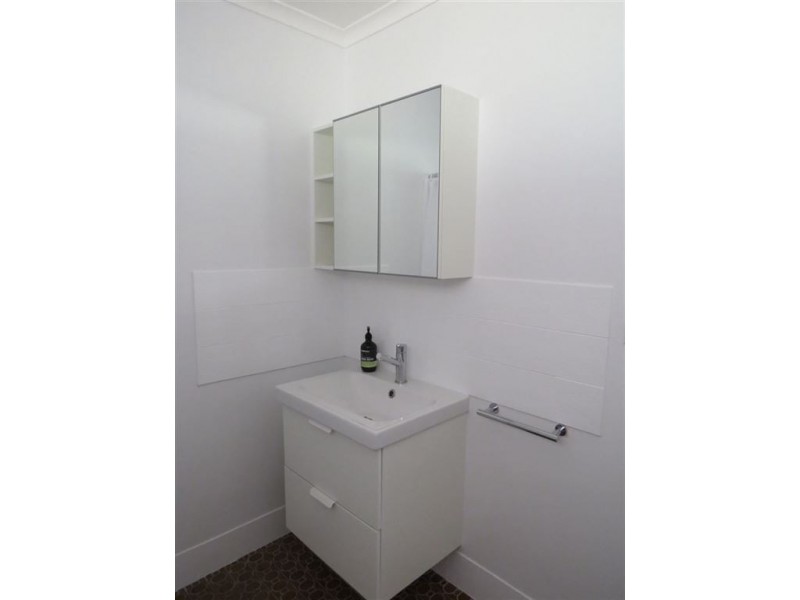 8 Morfitt Street, Mandurah WA 6210