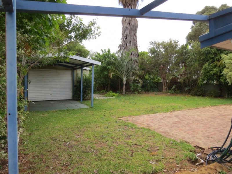 8 Morfitt Street, Mandurah WA 6210